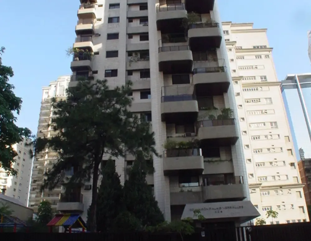 Apartamento, 3 quartos, 220 m² - Foto 2