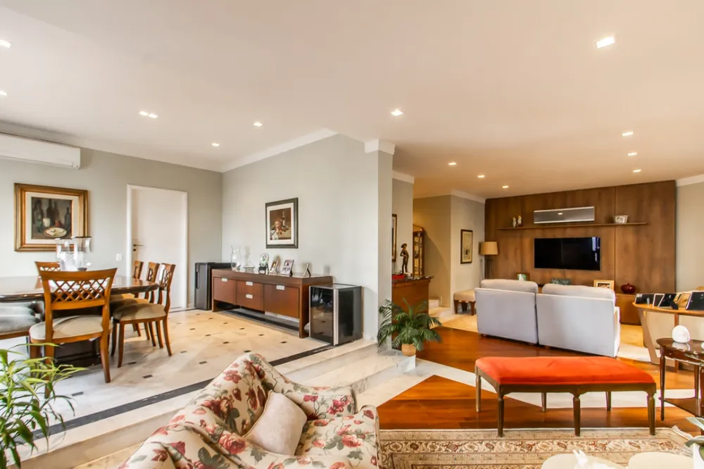 Apartamento, 4 quartos, 240 m² - Foto 1