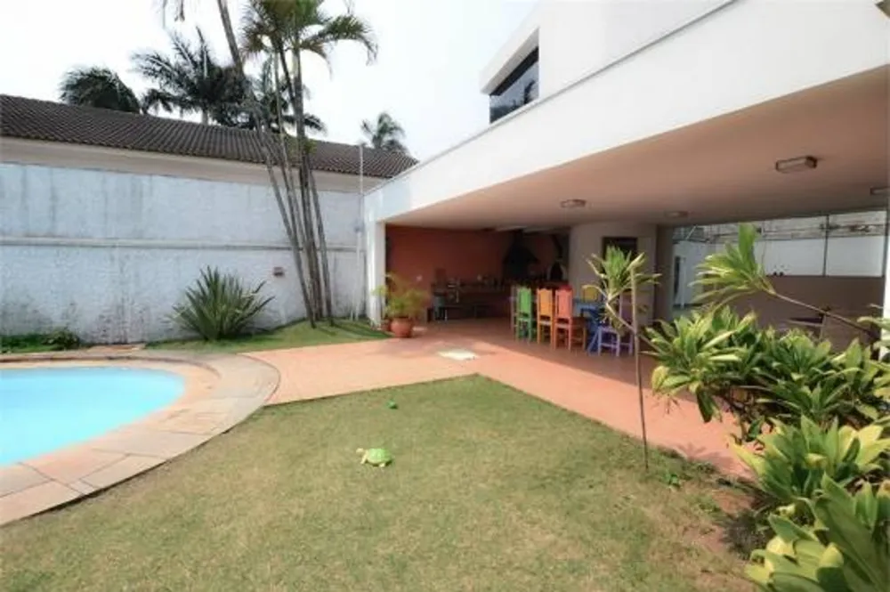 Casa, 4 quartos, 600 m² - Foto 13