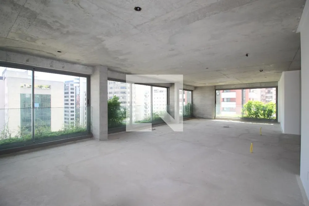 Apartamento, 3 quartos, 262 m² - Foto 1