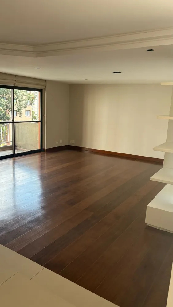 Apartamento, 3 quartos, 180 m² - Foto 2
