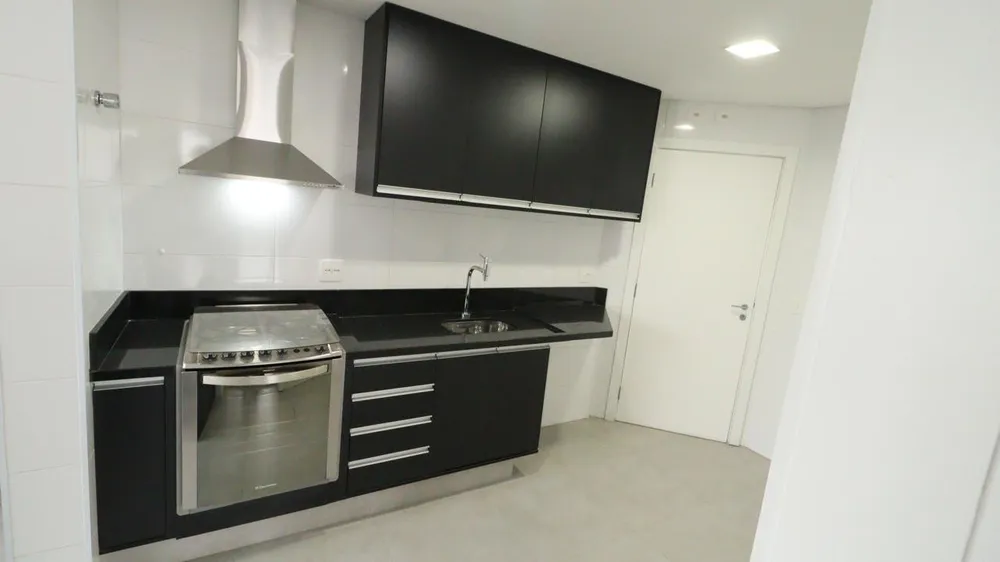 Cobertura, 3 quartos, 210 m² - Foto 6