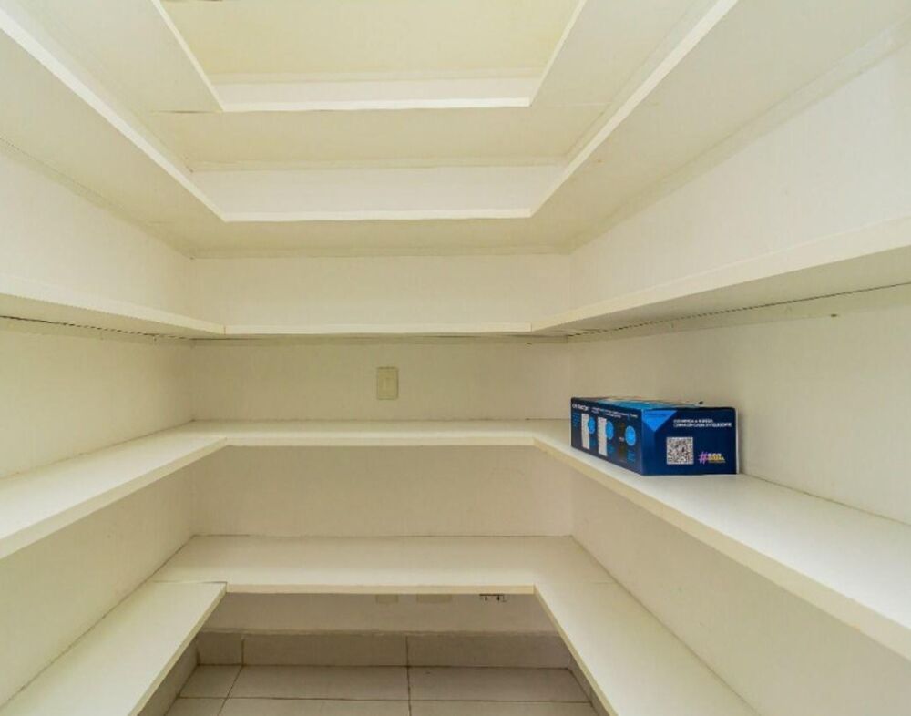 Apartamento, 3 quartos, 136 m² - Foto 2