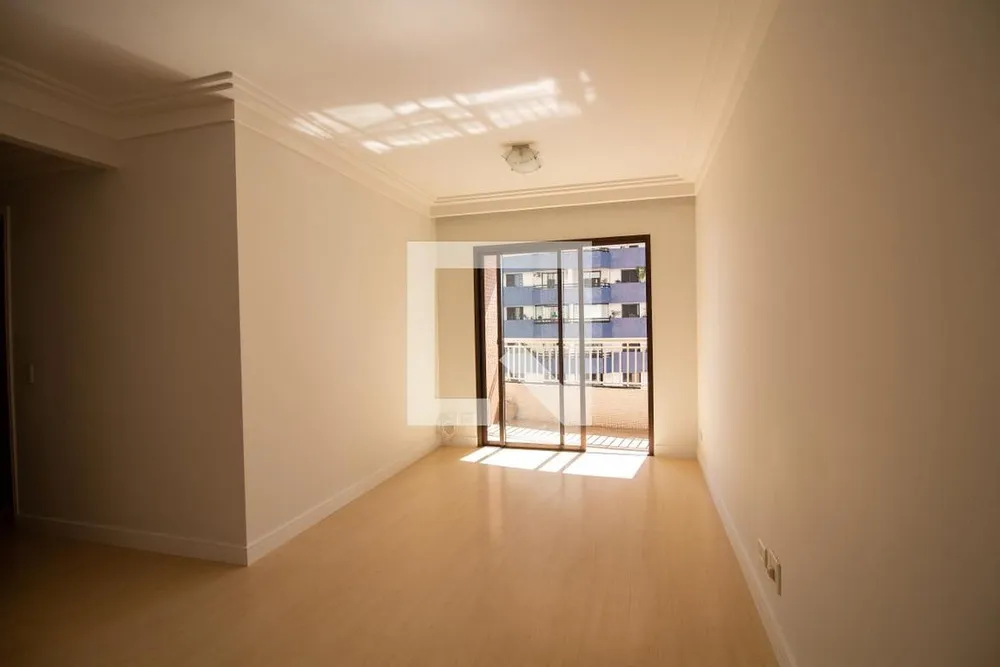 Apartamento, 3 quartos, 75 m² - Foto 2