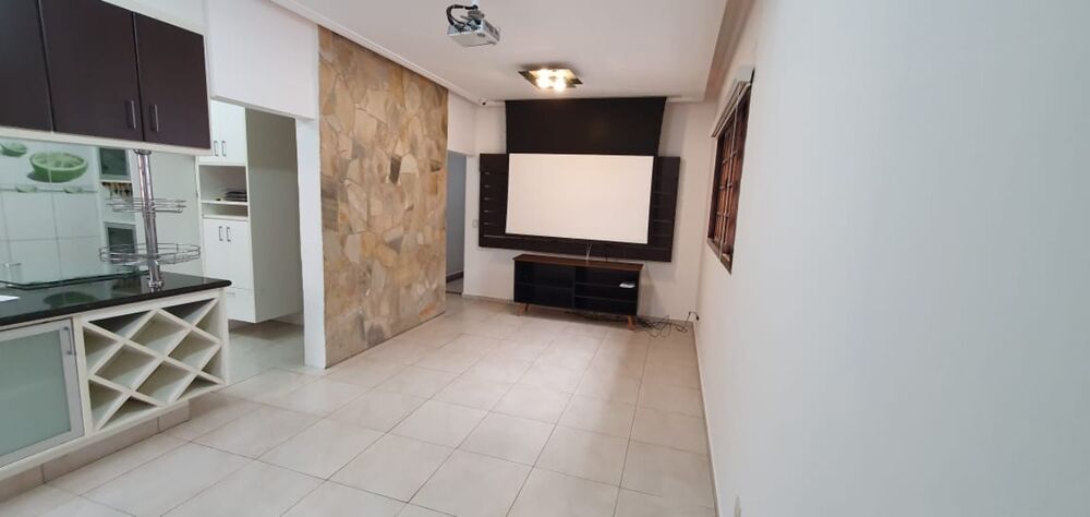 Casa, 3 quartos, 190 m² - Foto 1