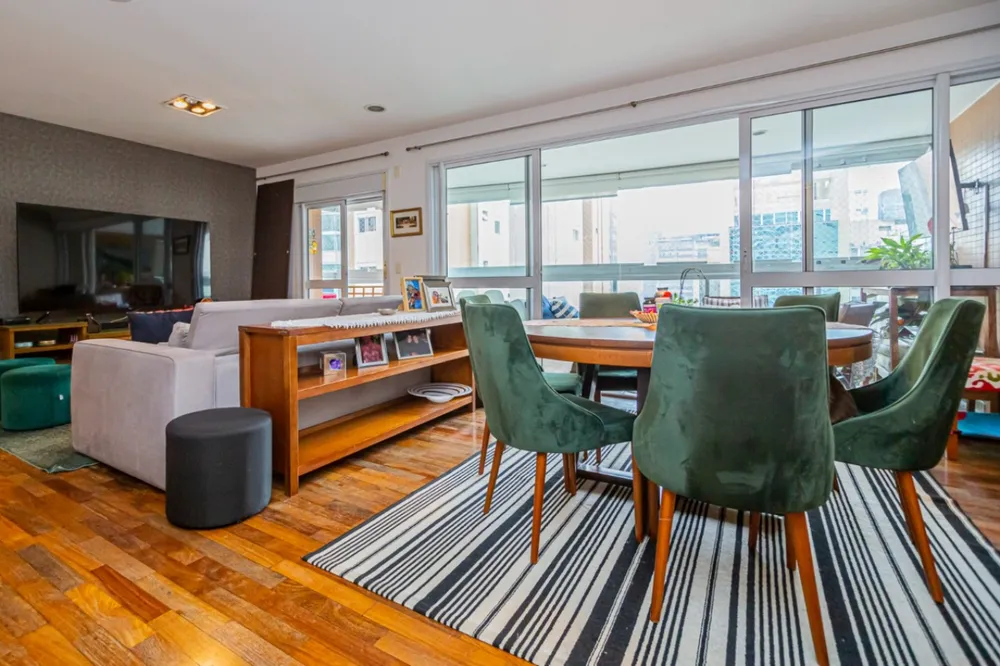 Apartamento, 3 quartos, 130 m² - Foto 2