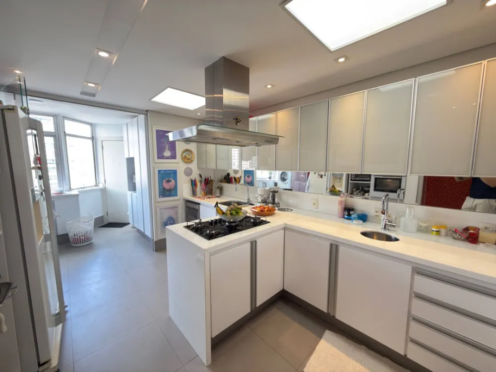 Apartamento, 3 quartos, 200 m² - Foto 3