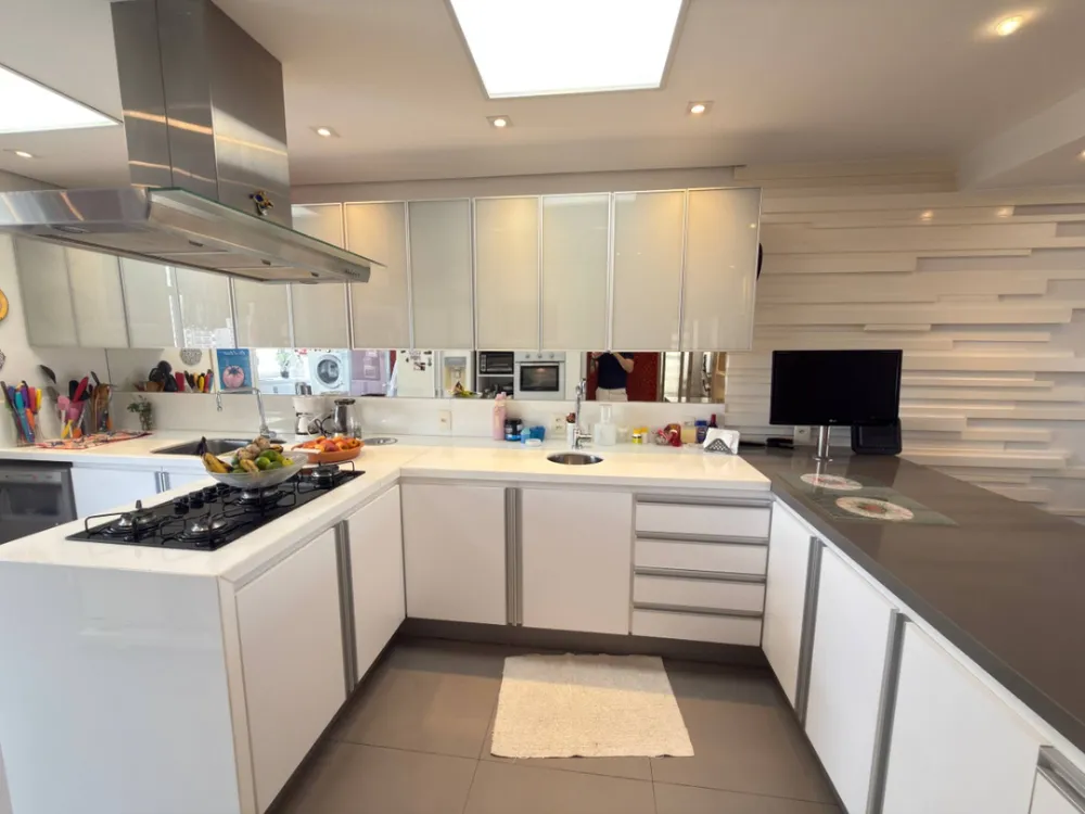 Apartamento, 3 quartos, 200 m² - Foto 4