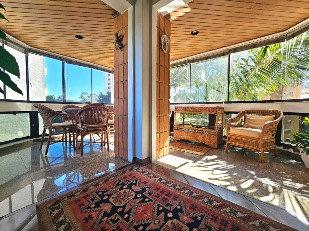 Apartamento, 3 quartos, 160 m² - Foto 2