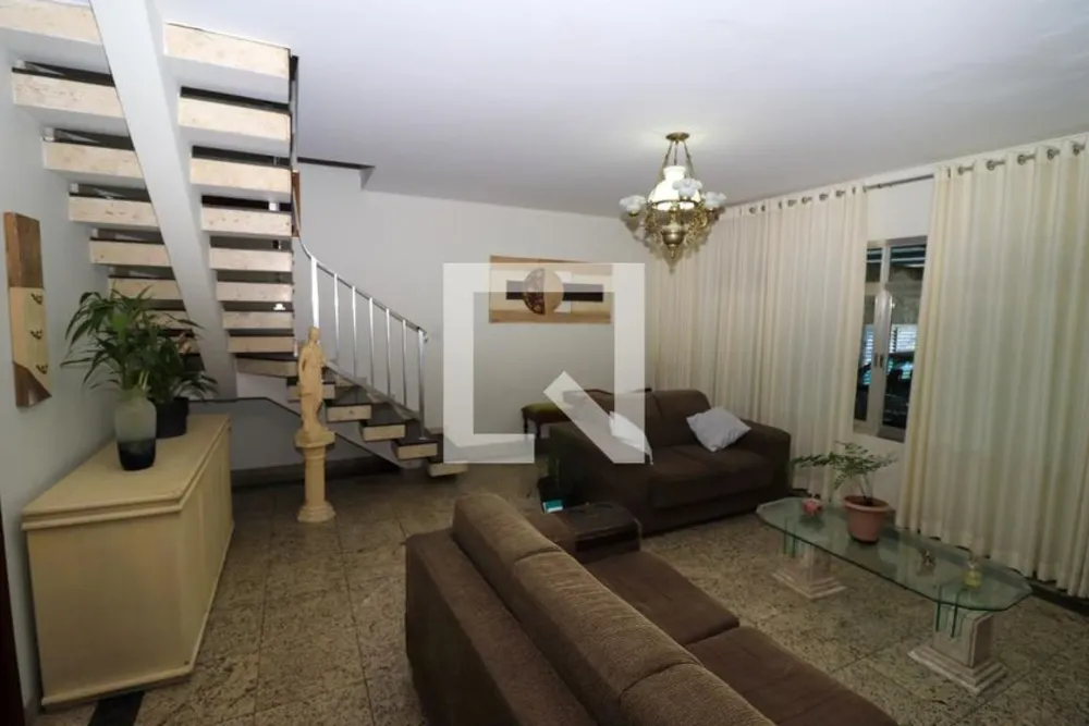 Casa, 3 quartos, 160 m² - Foto 1
