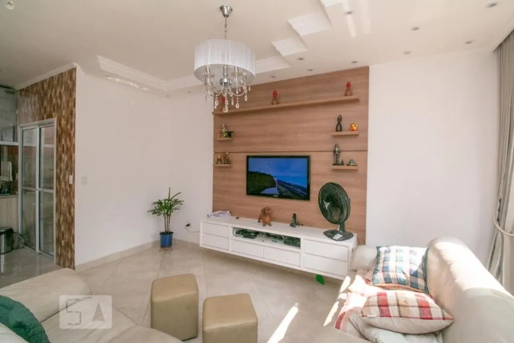 Casa, 3 quartos, 200 m² - Foto 1