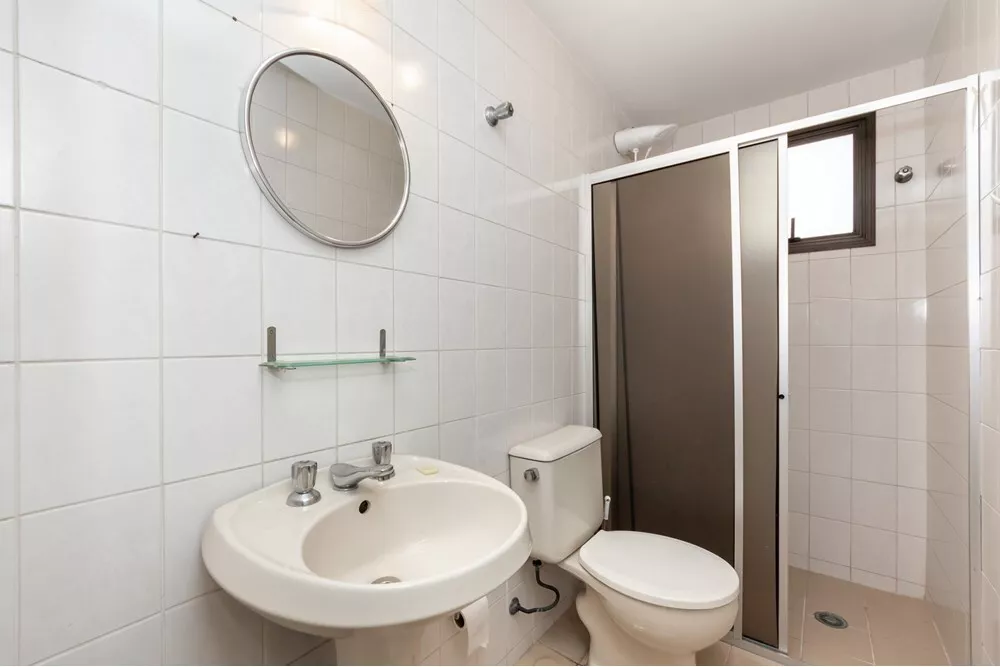 Apartamento à venda com 2 quartos, 64m² - Foto 2