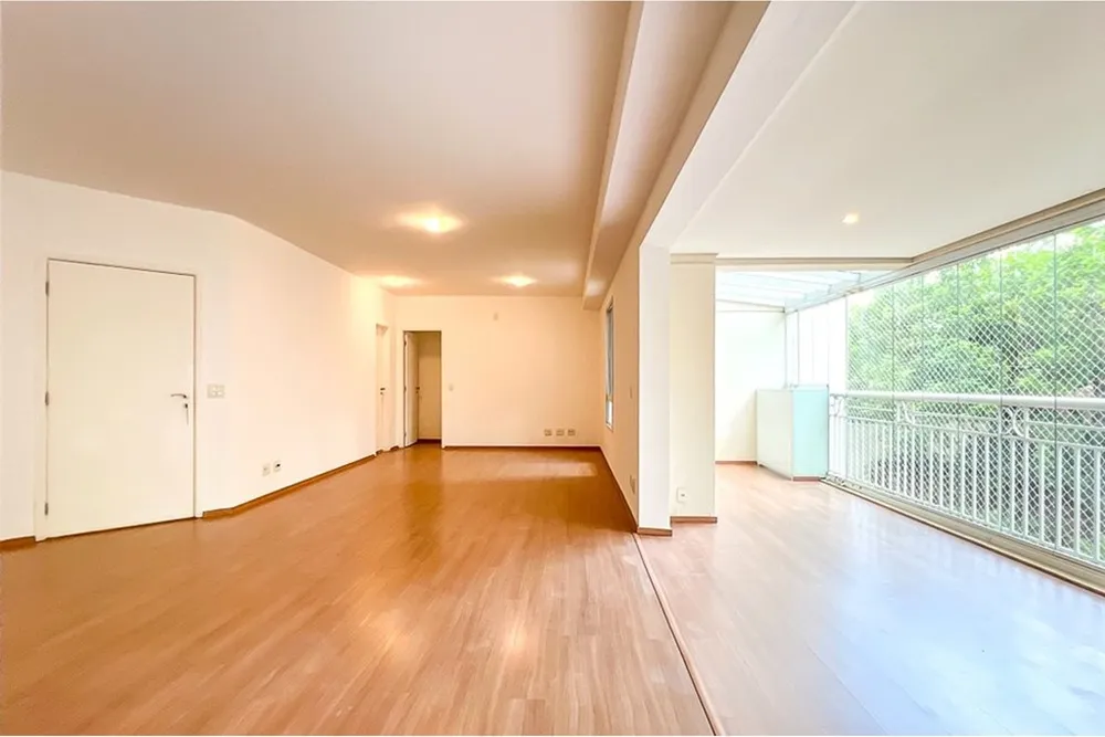 Apartamento, 3 quartos, 150 m² - Foto 1