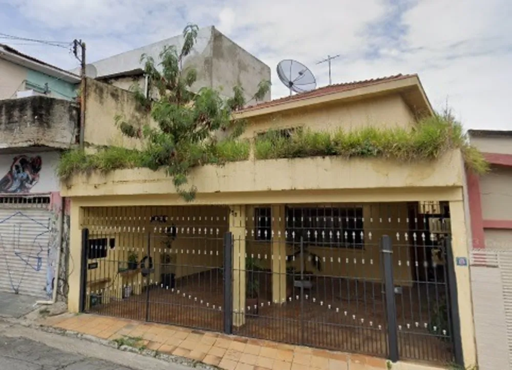 Casa, 4 quartos, 230 m² - Foto 1