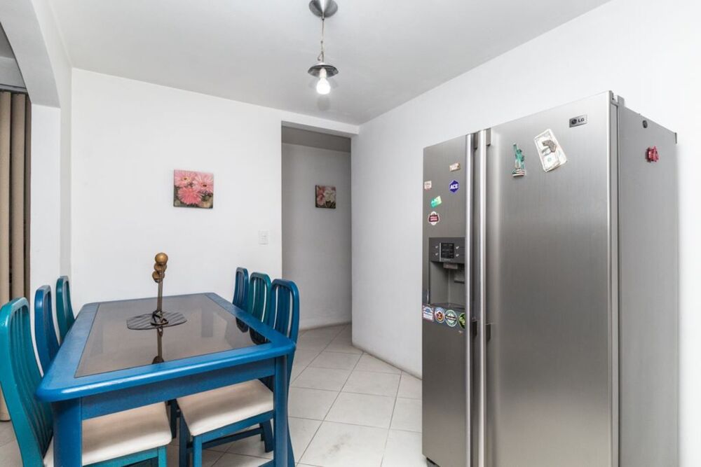 Casa, 4 quartos, 220 m² - Foto 2