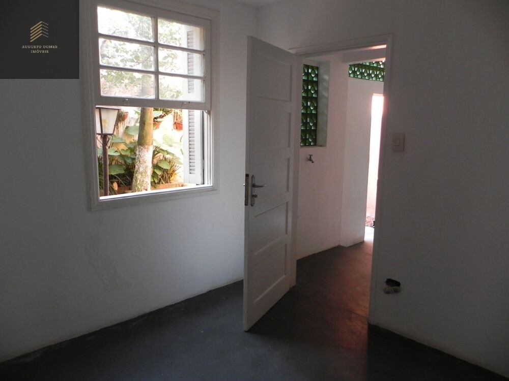Casa, 3 quartos, 250 m² - Foto 2