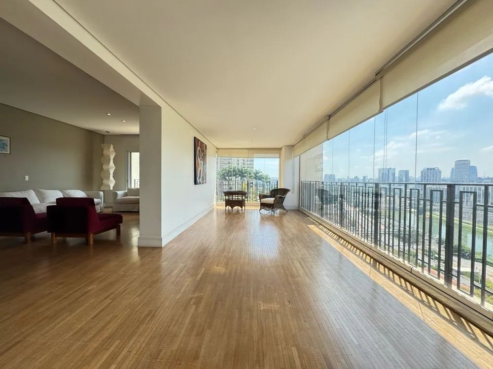 Apartamento, 2 quartos, 240 m² - Foto 1