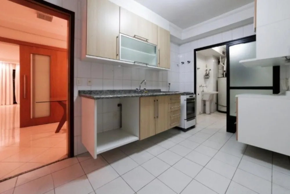 Apartamento, 3 quartos, 140 m² - Foto 3