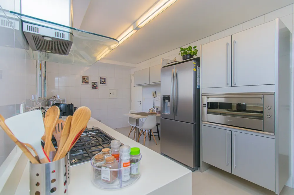 Apartamento, 3 quartos, 230 m² - Foto 5