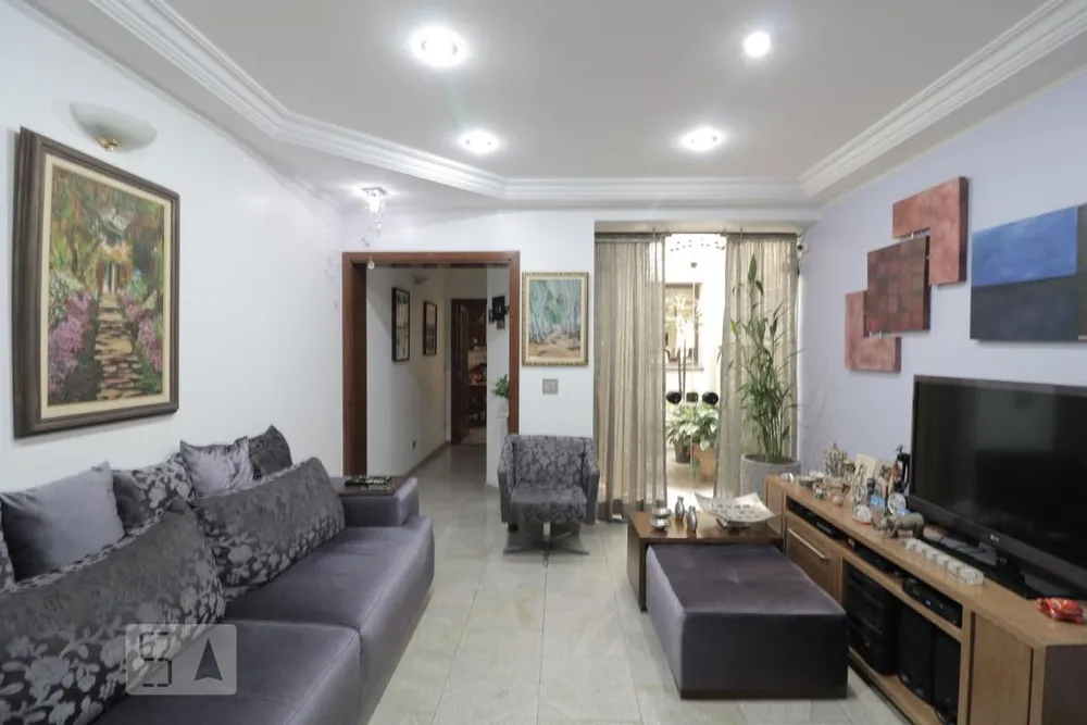 Casa, 3 quartos, 280 m² - Foto 1