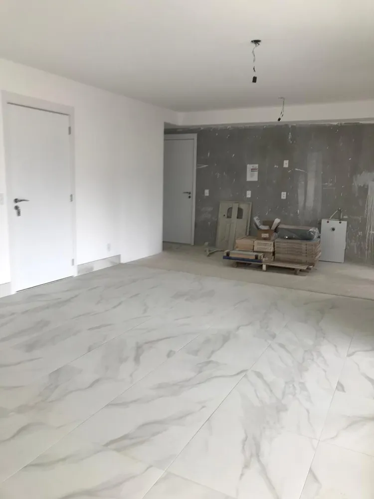 Apartamento, 3 quartos, 131 m² - Foto 2
