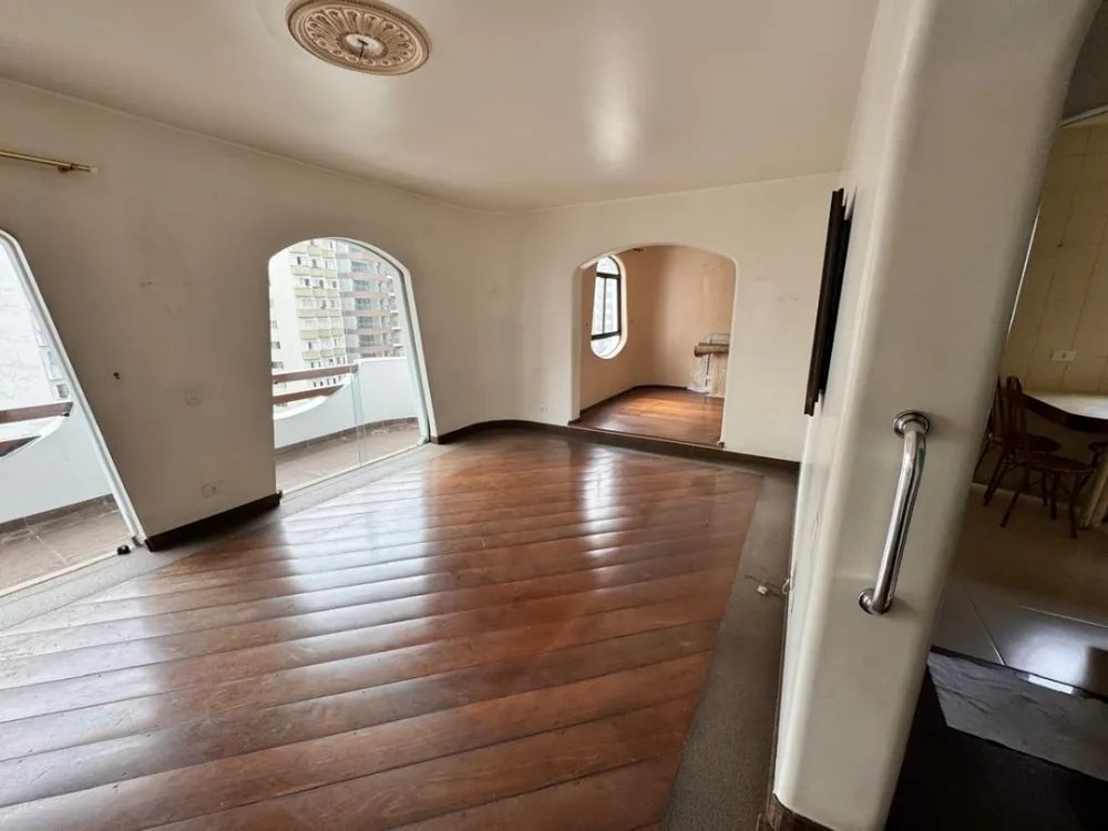 Apartamento, 4 quartos, 220 m² - Foto 2