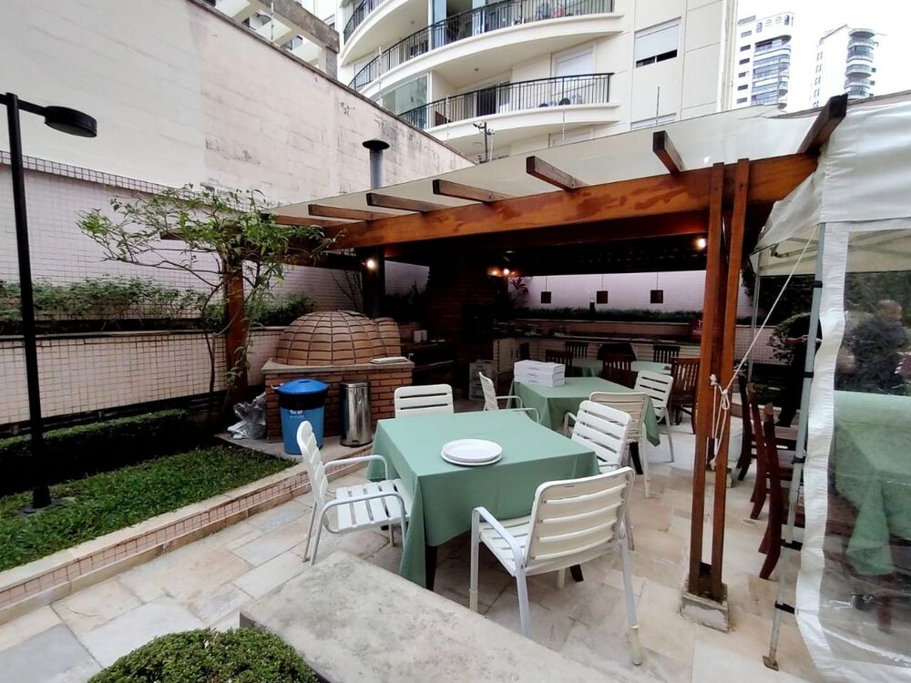 Apartamento à venda com 3 quartos, 156m² - Foto 1