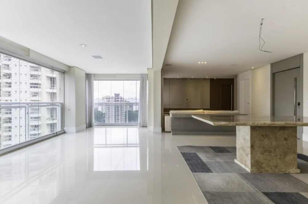 Apartamento, 3 quartos, 160 m² - Foto 1