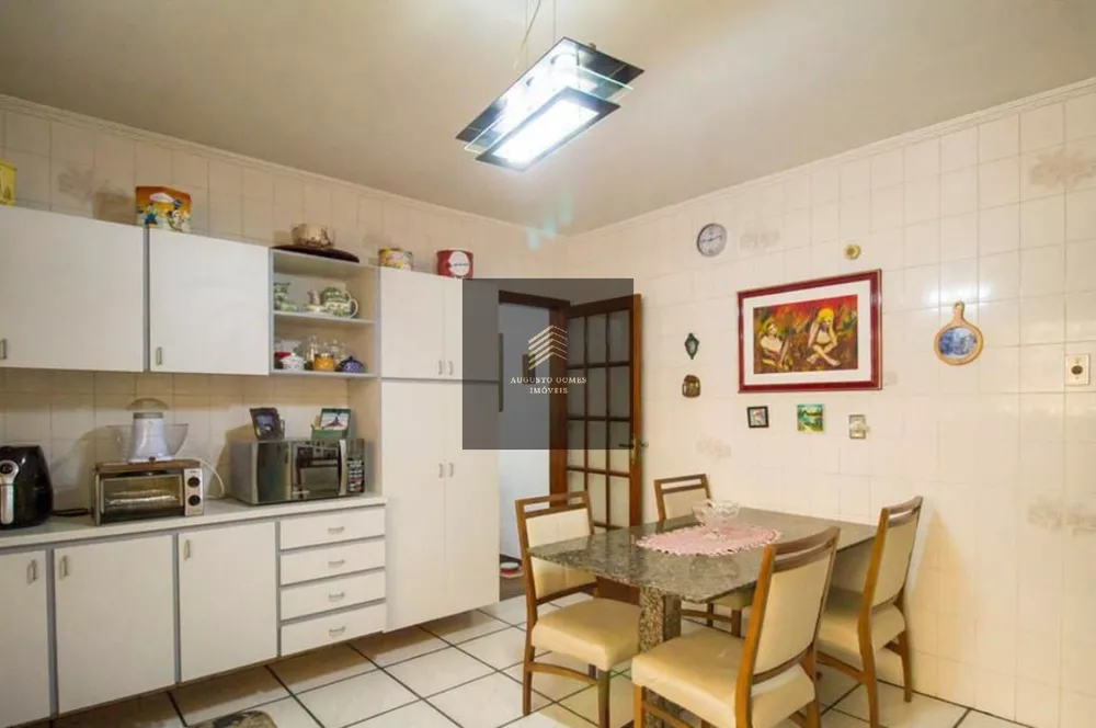 Casa, 3 quartos, 209 m² - Foto 9
