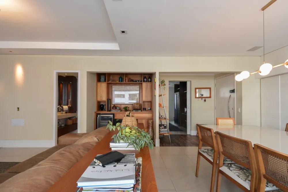 Apartamento, 3 quartos, 140 m² - Foto 4