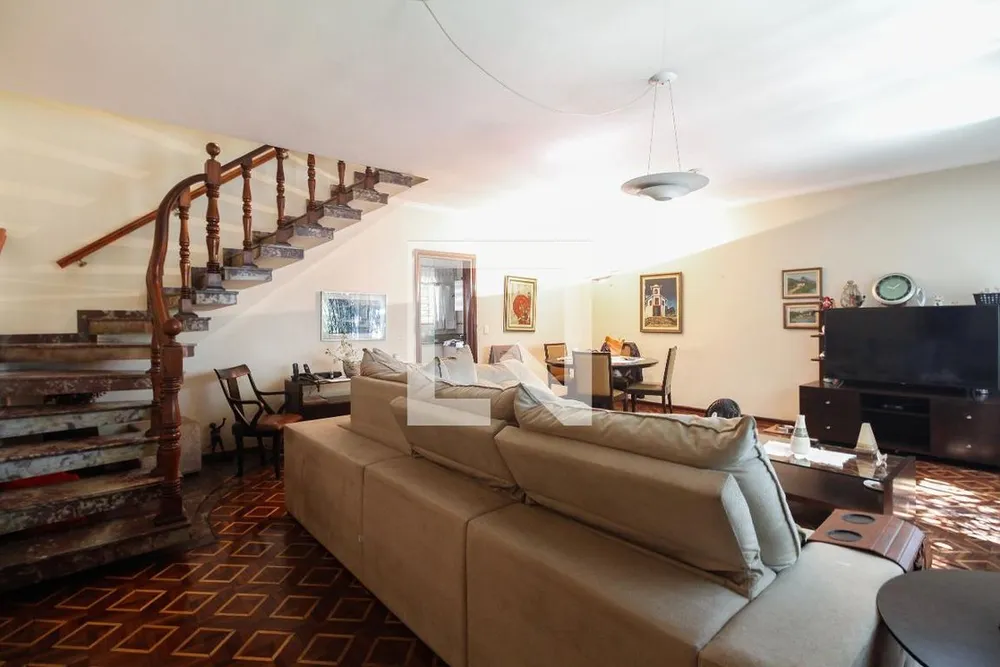 Casa, 4 quartos, 200 m² - Foto 1