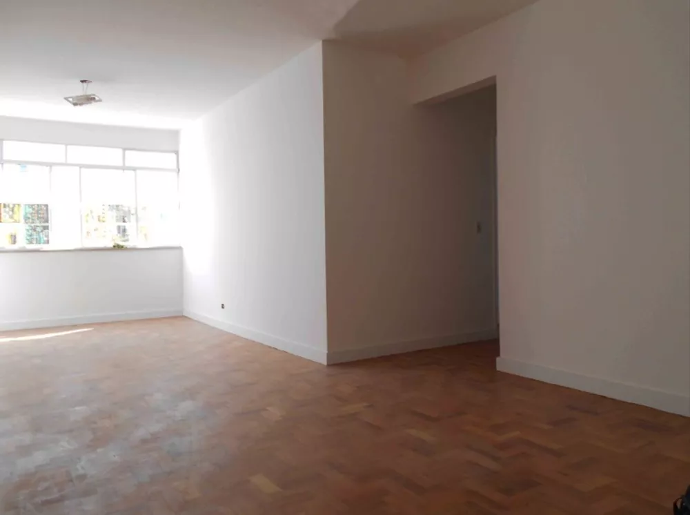 Apartamento à venda com 2 quartos, 104m² - Foto 1