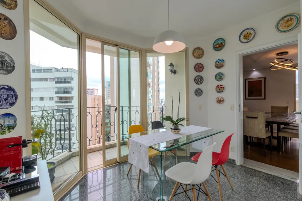 Apartamento, 3 quartos, 240 m² - Foto 8