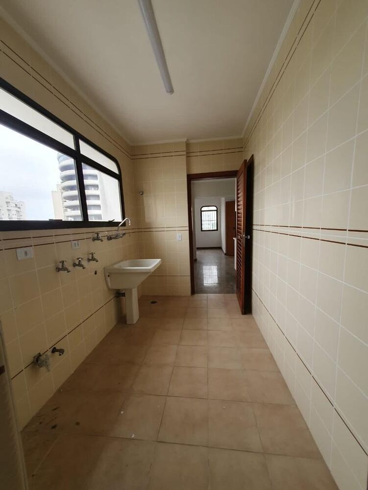 Apartamento, 4 quartos, 232 m² - Foto 8