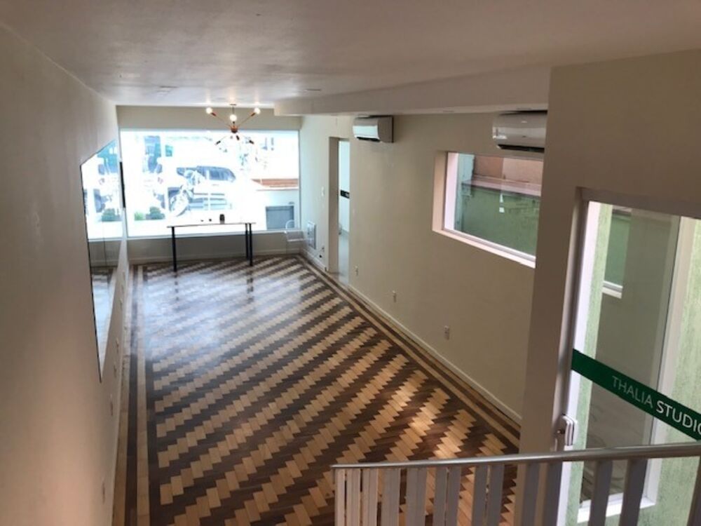 Casa à venda com 3 quartos, 177m² - Foto 4