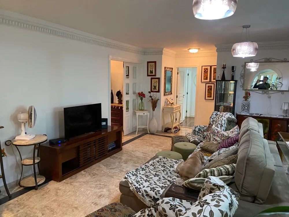 Apartamento, 3 quartos, 230 m² - Foto 2