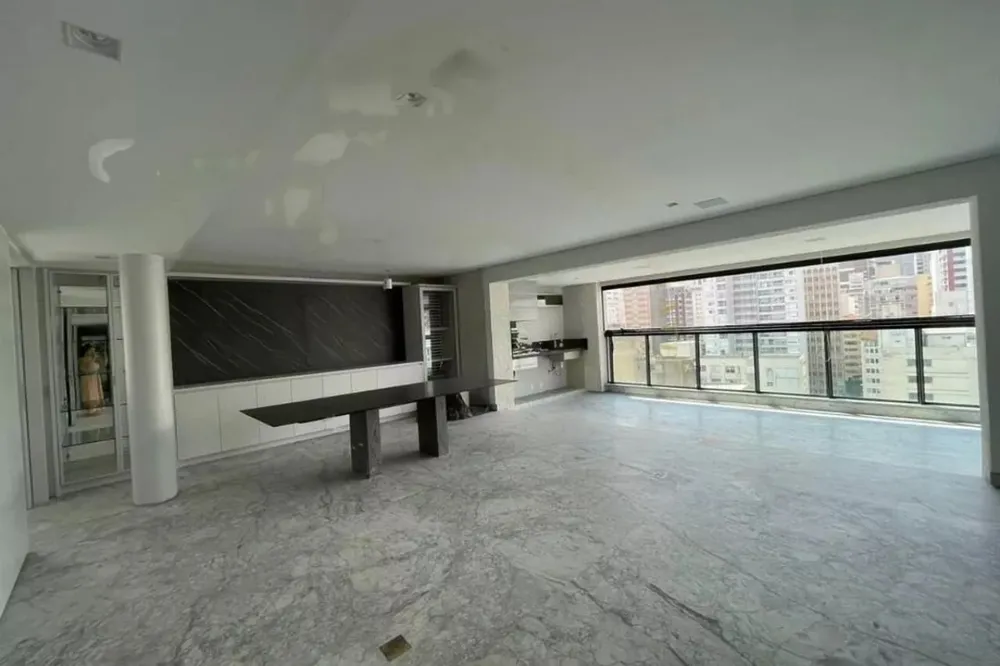 Apartamento, 2 quartos, 220 m² - Foto 1