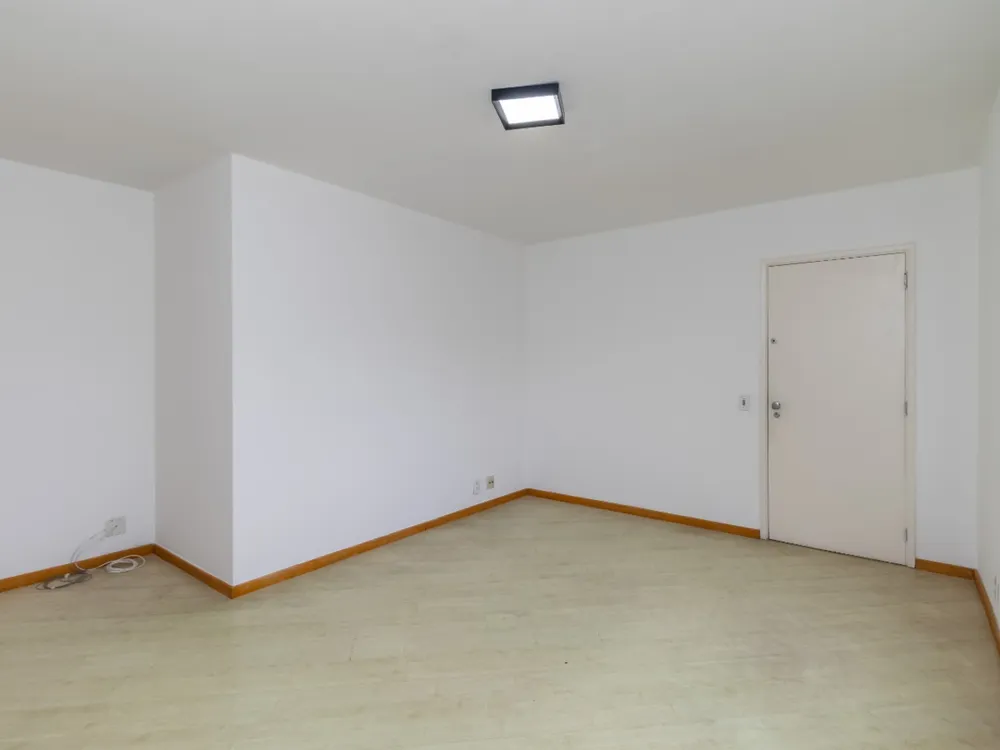 Apartamento, 3 quartos, 100 m² - Foto 2