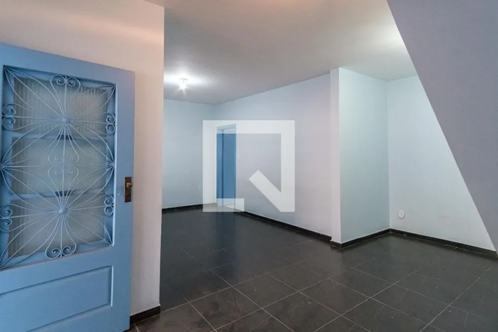 Casa, 3 quartos, 180 m² - Foto 2