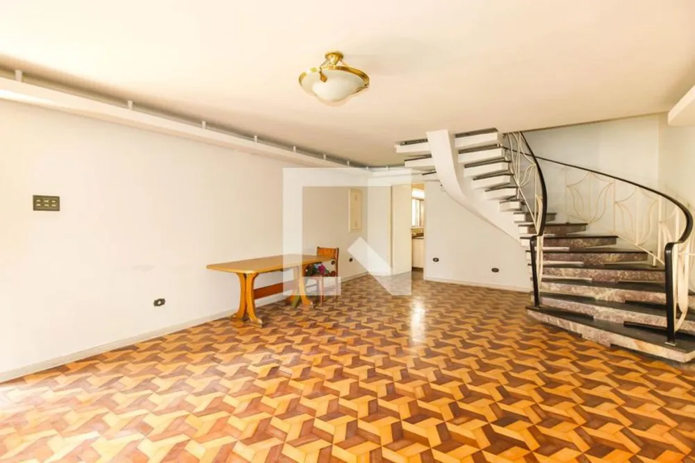 Casa, 4 quartos, 268 m² - Foto 2