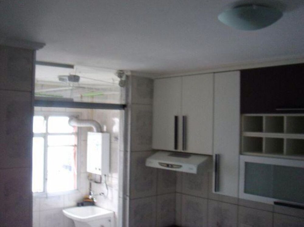 Apartamento à venda com 2 quartos, 65m² - Foto 2