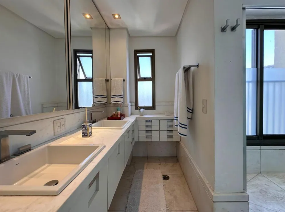 Apartamento, 3 quartos, 240 m² - Foto 13