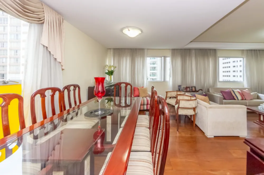 Apartamento, 3 quartos, 200 m² - Foto 1