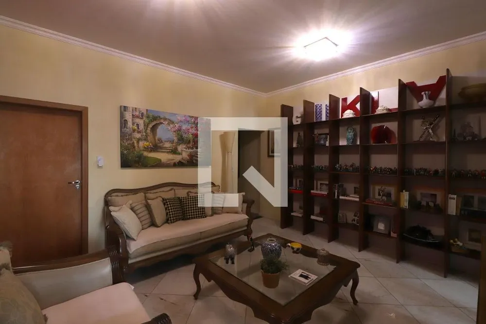 Casa, 3 quartos, 235 m² - Foto 2