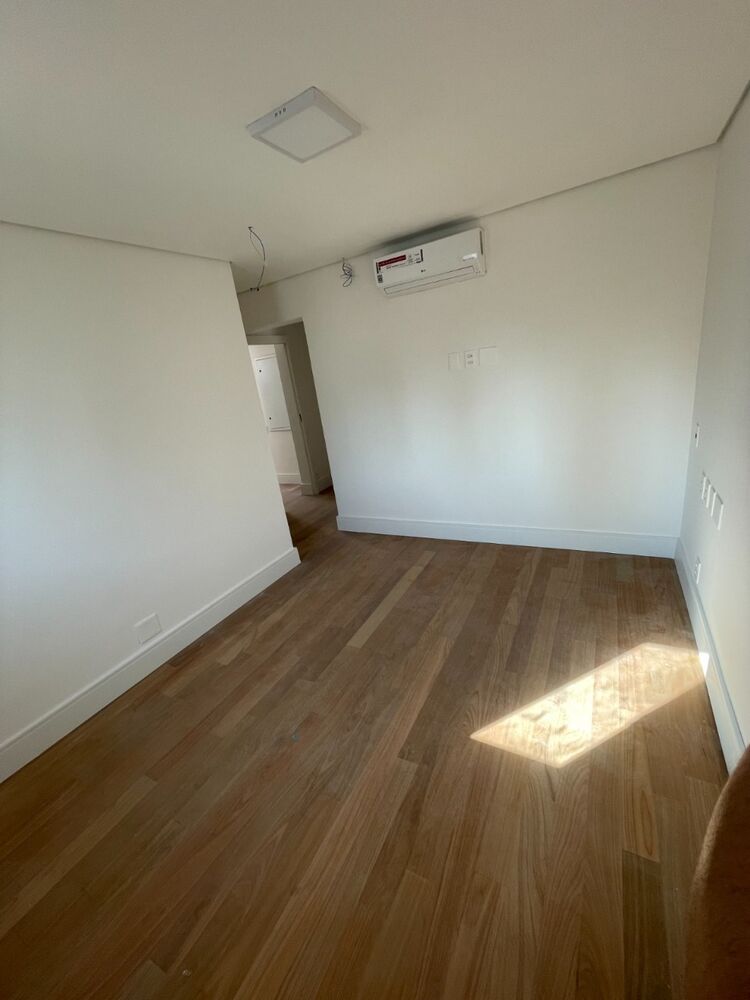 Apartamento, 3 quartos, 220 m² - Foto 4