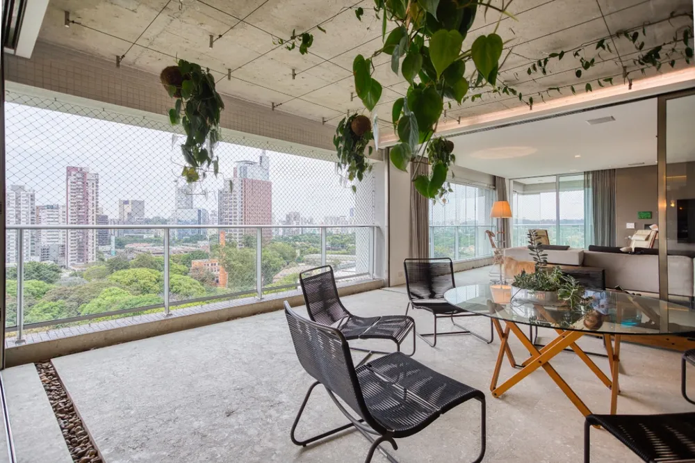 Apartamento, 3 quartos, 360 m² - Foto 1