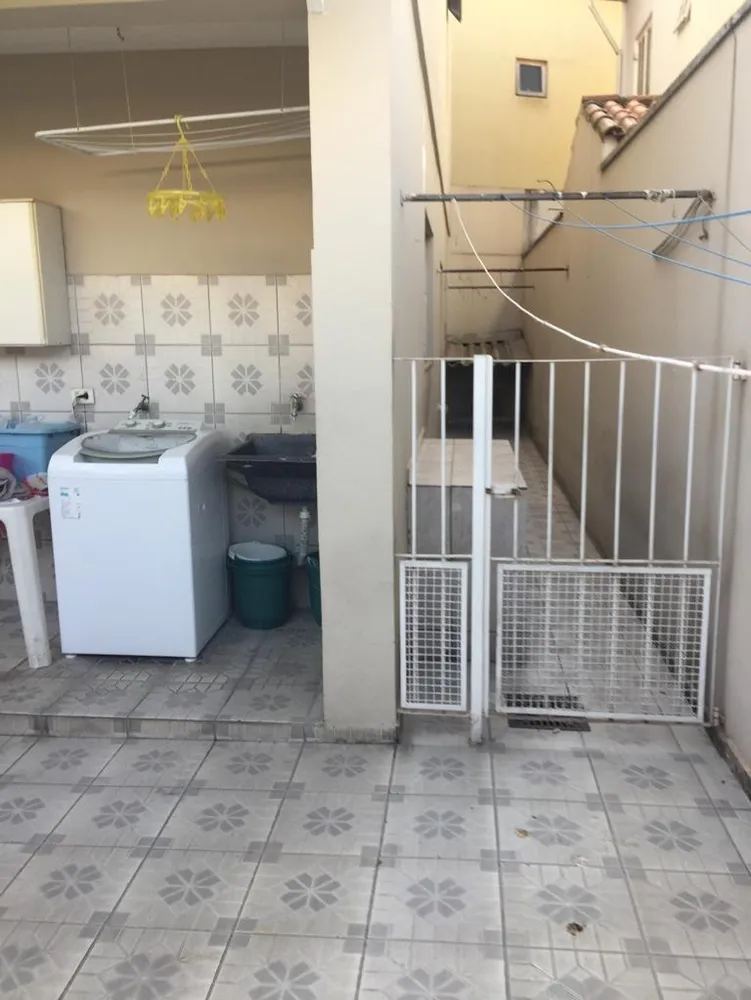 Casa, 3 quartos, 200 m² - Foto 9