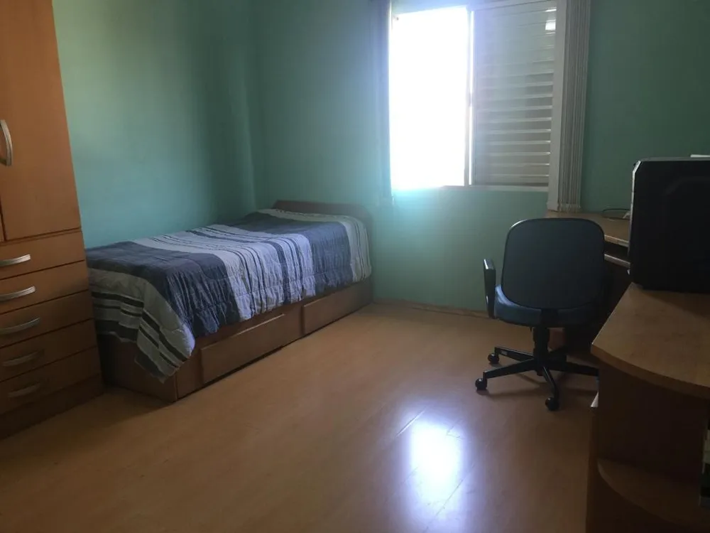Casa, 3 quartos, 200 m² - Foto 11