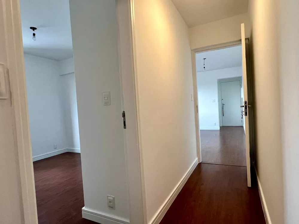 Apartamento à venda com 2 quartos, 85m² - Foto 4