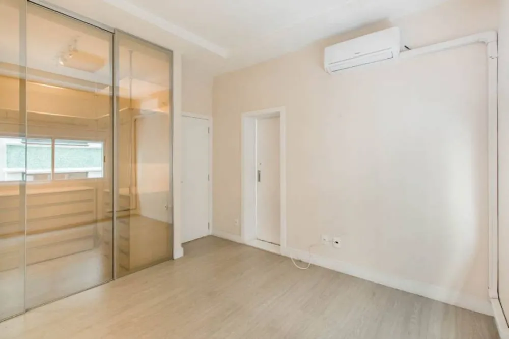 Apartamento, 3 quartos, 130 m² - Foto 2